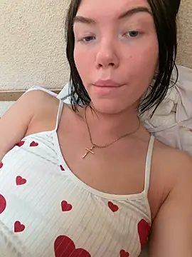 Snapshot of Lisaaa_Alisa chatting on April 11, 2026, 3:36 am Lisaaa Alisa online show from April 11, 2026, 3:36 am