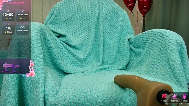 Snapshot of oliviiaa chatting on March 13, 2026, 12:15 am oliviiaa online show from March 13, 2026, 12:15 am