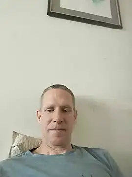 Blondinet92 online show from June 24, 2026, 1:21 pm