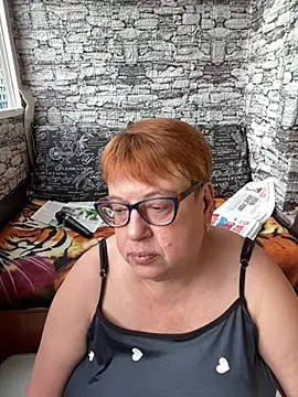 Klio5678 online show from July 8, 2026, 2:40 pm
