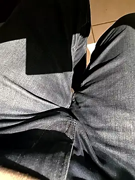 Lorent6969 online show from December 18, 2025, 1:15 pm