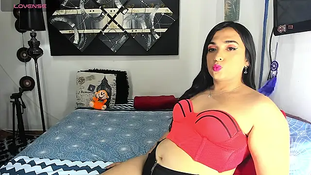 SARAMISHA online show from January 13, 2026, 2:15 am