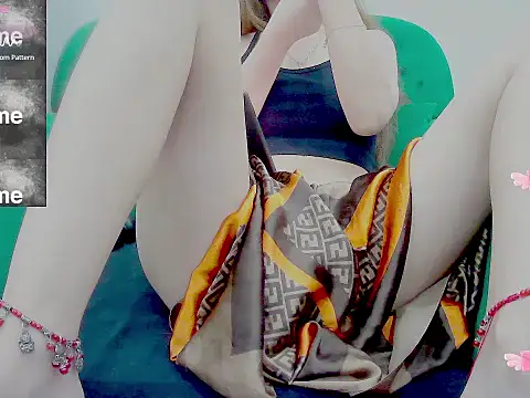 nina9384 online show from September 13, 2025, 12:16 pm