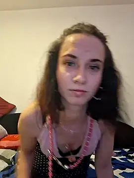 kaca098 online show from December 6, 2024, 5:38 pm