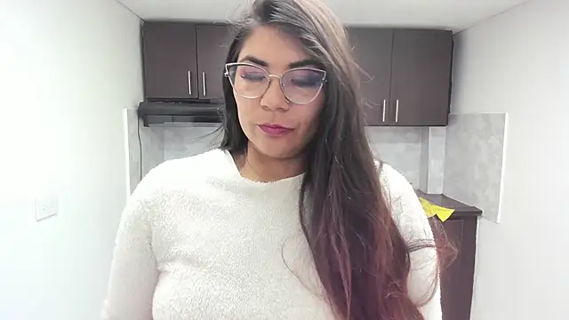 Luna Dumont online show from October 21, 2025, 11:20 am