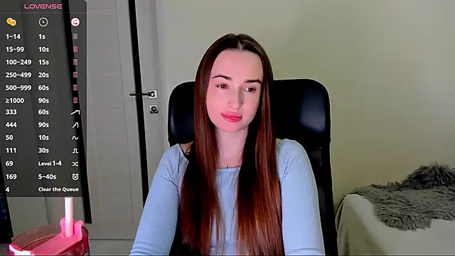 Kimmberr online show from September 19, 2025, 2:26 am