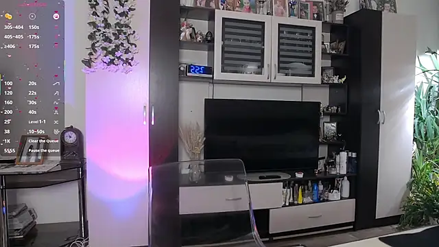 Snapshot of SheilaRyan chatting on February 12, 2026, 4:56 am SheilaRyan online show from February 12, 2026, 4:56 am