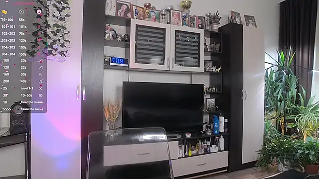 Snapshot of SheilaRyan chatting on March 2, 2026, 5:08 am SheilaRyan online show from March 2, 2026, 5:08 am