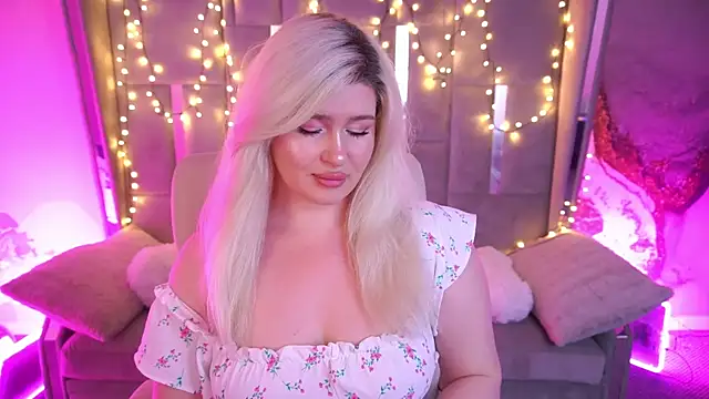 CocoSecretss online show from June 6, 2026, 6:40 am