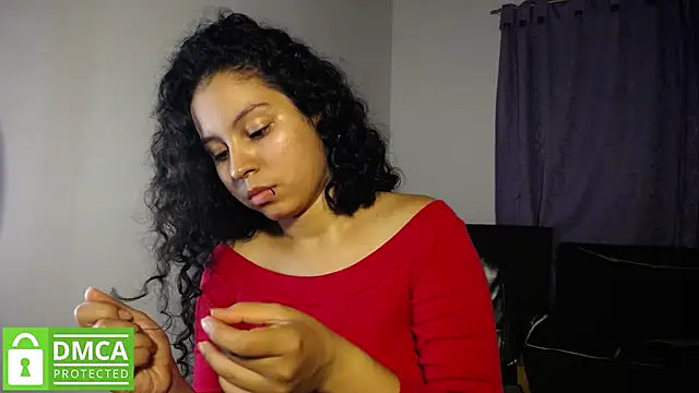 Snapshot of Mr_MrsCurie chatting on October 17, 2025, 4:27 am Mr MrsCurie online show from October 17, 2025, 4:27 am