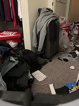 Snapshot of MidnightFlexxx chatting on March 16, 2026, 9:35 am MidnightFlexxx online show from March 16, 2026, 9:35 am