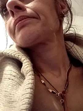 ChantalXOrchid online show from March 10, 2026, 4:11 pm