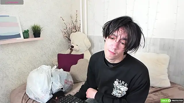 CalvinOwens online show from September 15, 2025, 4:02 am