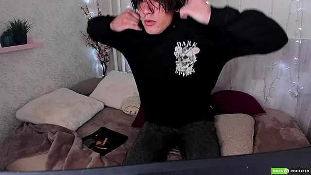 CalvinOwens online show from September 23, 2025, 3:13 am