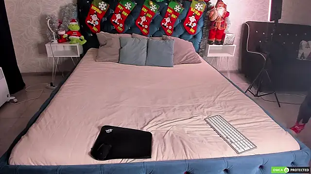 CalvinOwens online show from December 22, 2025, 9:15 pm