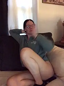 Snapshot of SidneyRaee chatting on March 19, 2026, 3:12 pm SidneyRaee online show from March 19, 2026, 3:12 pm