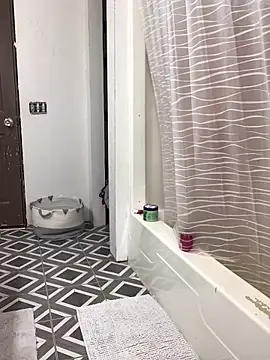 Snapshot of SidneyRaee chatting on March 13, 2026, 3:06 pm SidneyRaee online show from March 13, 2026, 3:06 pm