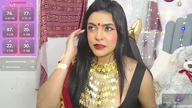 lakshmiraniii online show from November 13, 2025, 1:04 pm