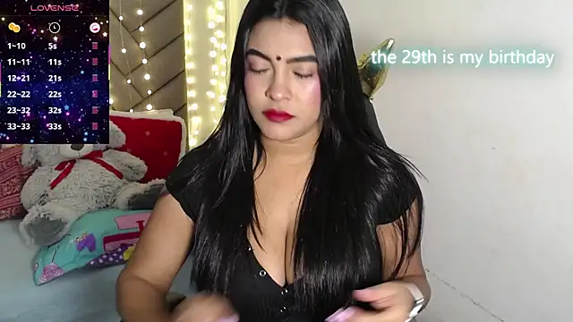 lakshmiraniii online show from July 28, 2026, 12:59 pm