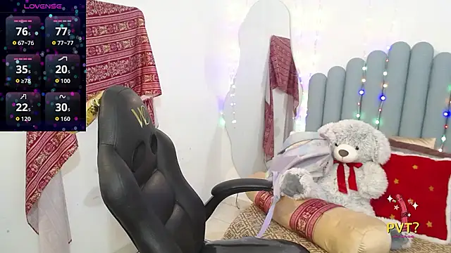 Snapshot of lakshmiraniii chatting on March 21, 2026, 10:20 am lakshmiraniii online show from March 21, 2026, 10:20 am