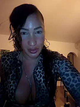 TheGoddessBianca online show from December 7, 2024, 3:58 pm