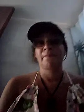 TheGoddessBianca online show from November 10, 2025, 1:05 pm