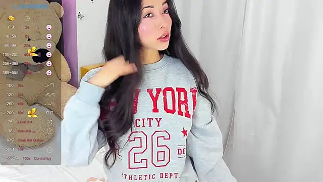 SophiaLiu online show from February 16, 2025, 9:16 pm