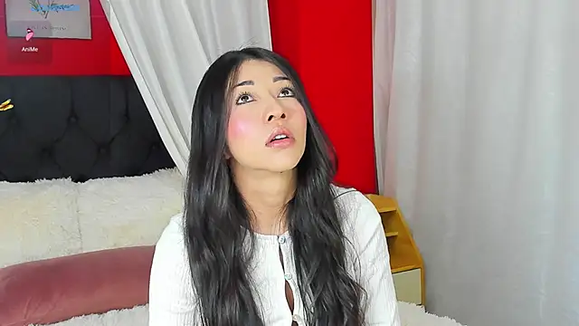 SophiaLiu online show from September 24, 2025, 4:13 pm