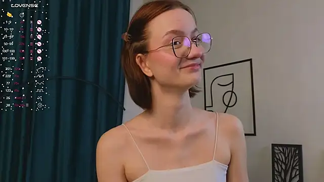 IdaValenti online show from March 18, 2025, 1:13 am