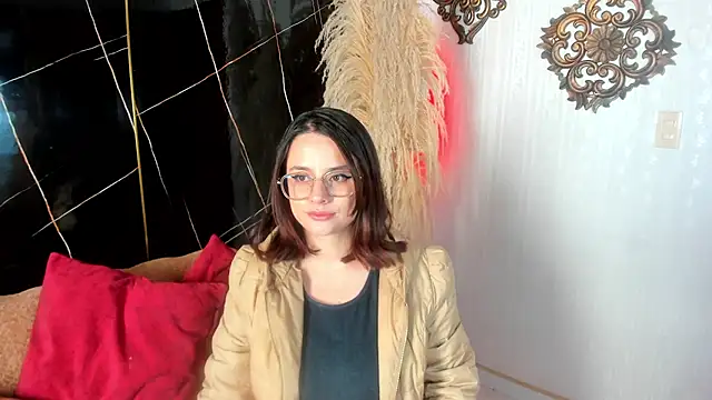 kassandra james online show from February 16, 2026, 1:10 pm