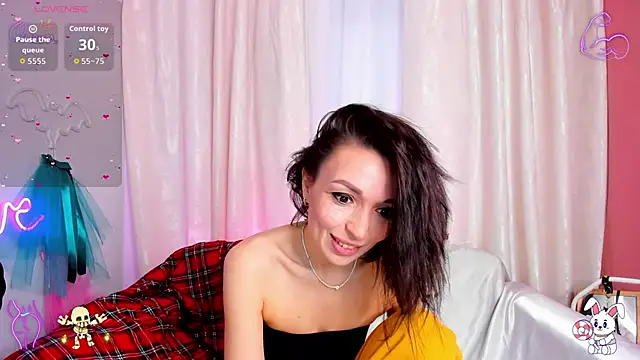 jessica tiny online show from May 8, 2026, 1:31 am
