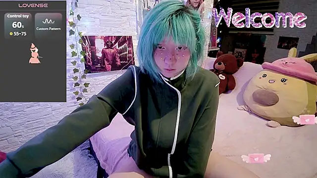 Akemilun online show from October 1, 2025, 8:35 pm