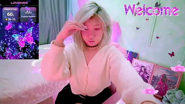 Akemilun online show from March 14, 2026, 7:09 pm