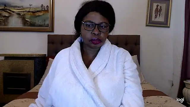 OmegaLipps online show from April 28, 2026, 5:45 am