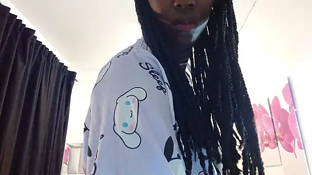 Sara Marks online show from July 18, 2026, 10:57 am
