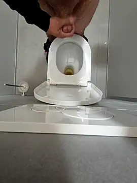 hangman9206 online show from April 28, 2026, 8:41 am