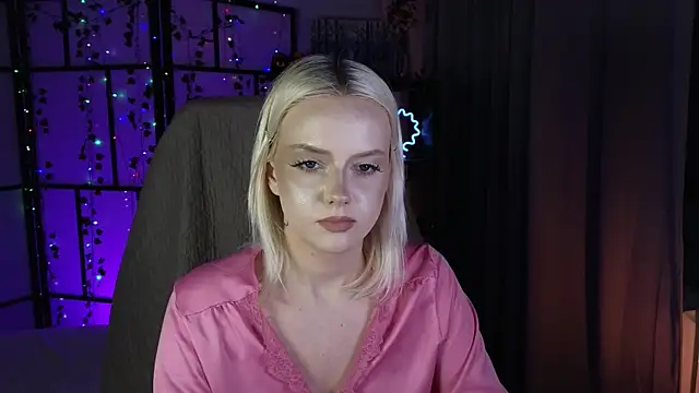ImBonBon online show from May 6, 2026, 2:37 am