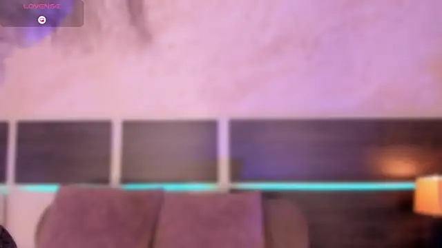 chloe sullivannn online show from January 16, 2026, 8:13 pm