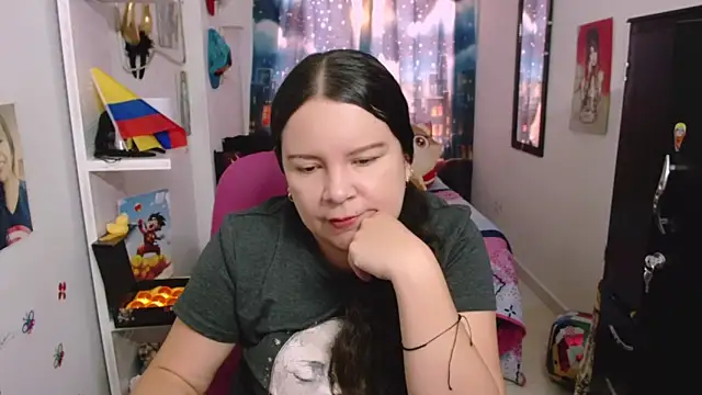 claryssa  online show from July 30, 2026, 1:32 pm