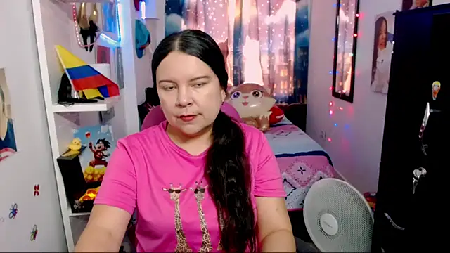 claryssa  online show from August 2, 2026, 8:28 pm