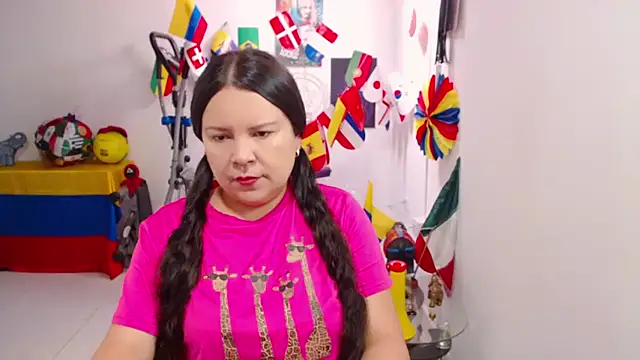 claryssa  online show from July 2, 2026, 1:28 pm