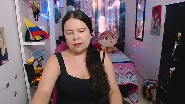 claryssa  online show from July 28, 2026, 7:39 pm
