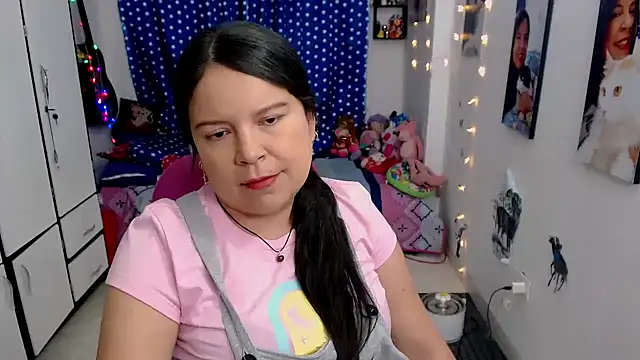 claryssa  online show from January 17, 2025, 11:51 pm