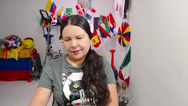claryssa  online show from July 5, 2026, 12:45 pm