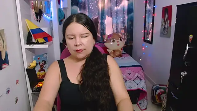 claryssa  online show from July 28, 2026, 8:52 pm