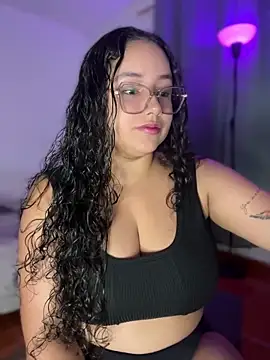 CurlyGirl 1 online show from February 19, 2026, 10:07 pm