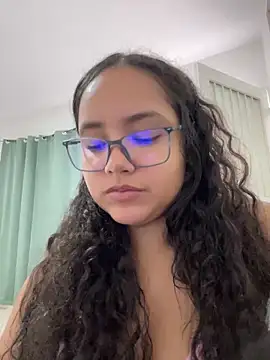 CurlyGirl 1 online show from March 10, 2025, 12:17 pm