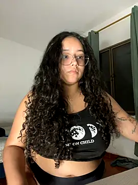 CurlyGirl 1 online show from October 14, 2025, 11:14 pm