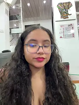 CurlyGirl 1 online show from March 14, 2025, 11:11 pm