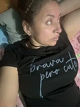 SheraHadee online show from November 12, 2025, 12:04 am